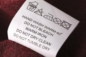 Уход за одеждой: что означают символы на ярлыках